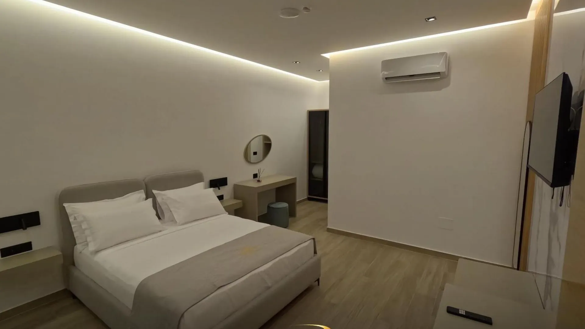 Villa Guesthouse Albion Лежа
